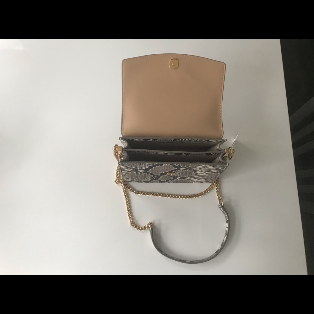 Tory Burch - Parker Convertible Shoulder Bag - Picture 5 of 6